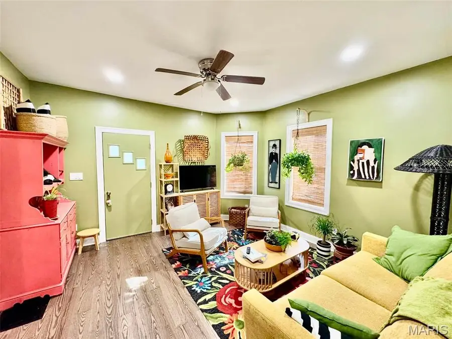 1214 Hill Street, Hannibal, MO 63401 - #3