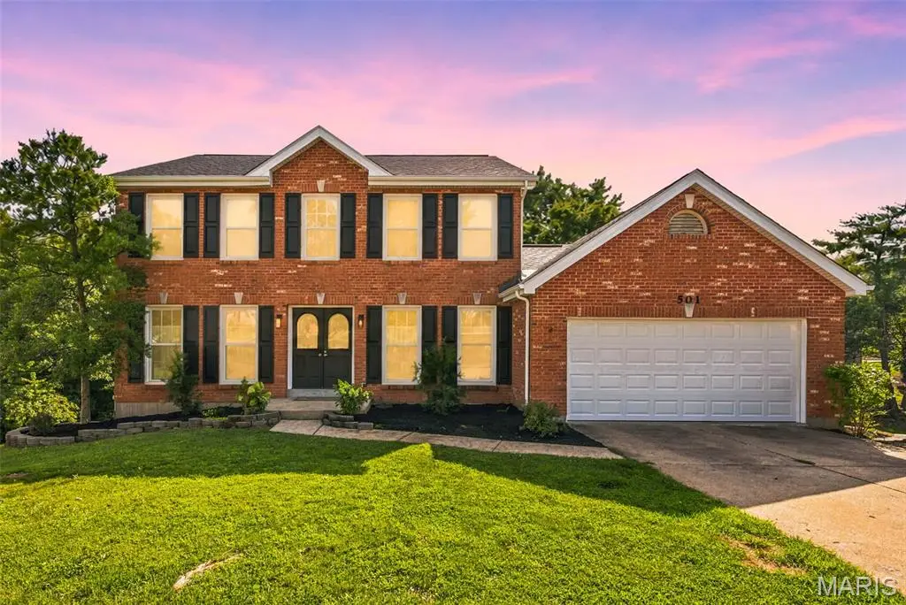 501 Oak Leaf Manor Court, Ballwin, MO 63021 - #1