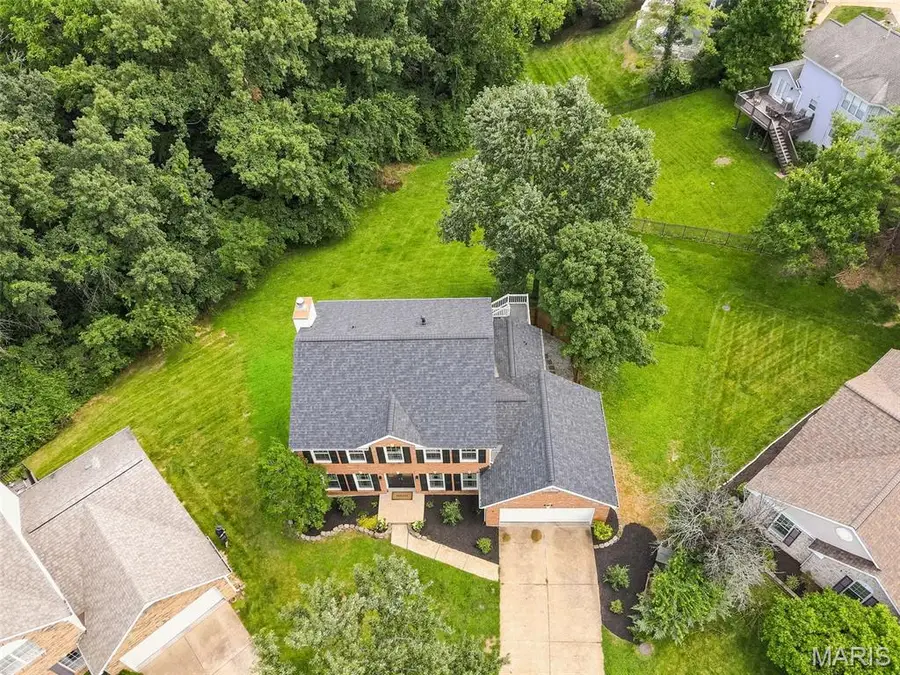 501 Oak Leaf Manor Court, Ballwin, MO 63021 - #3