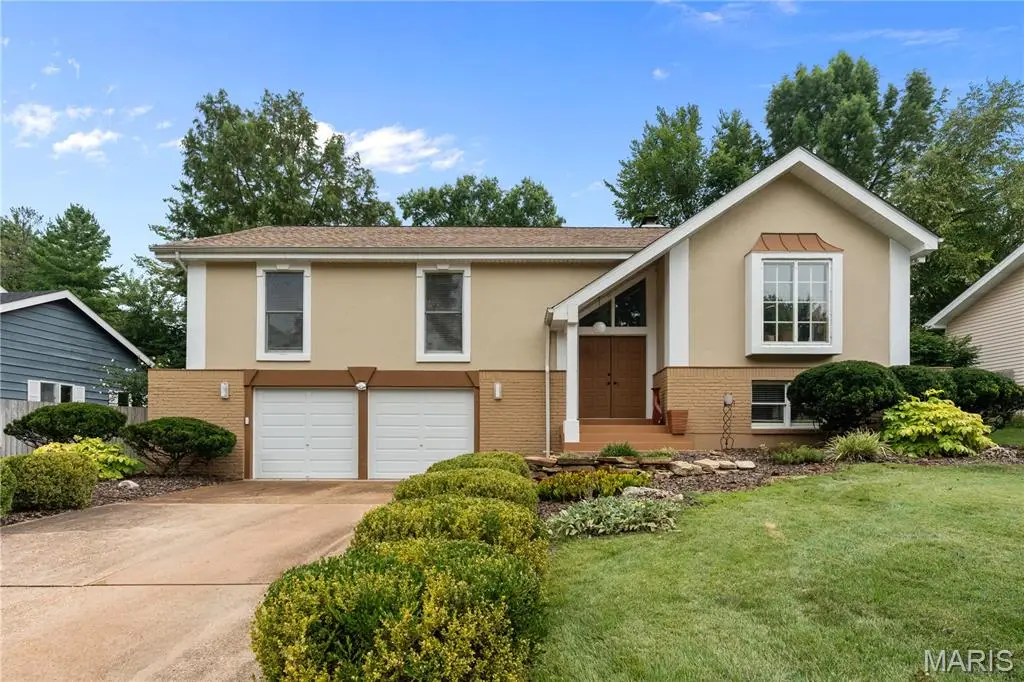 1706 Carman Valley Drive, Ballwin, MO 63021 - #1