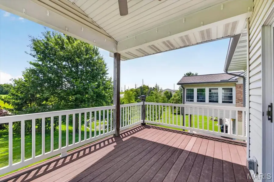 922 Penny Lane, Saint Peters, MO 63376 - #2