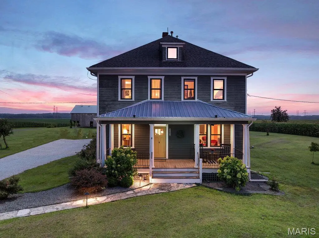 6036 Black Walnut Road, Saint Charles, MO 63301 - #1