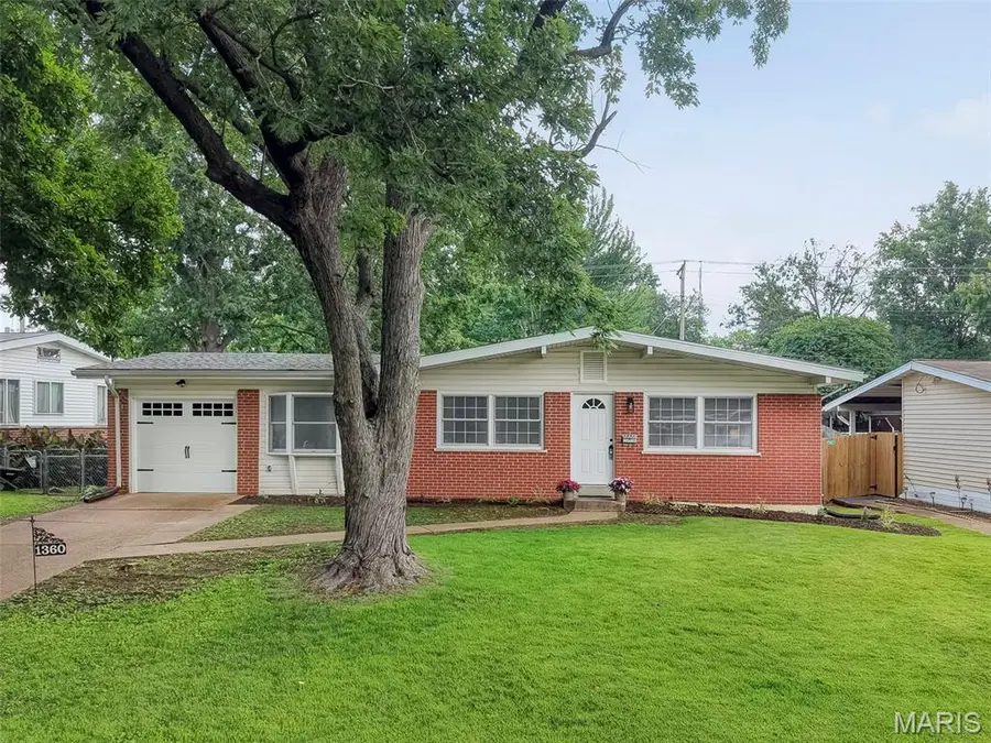 1360 Arlington Drive, Florissant, MO 63033 - #3