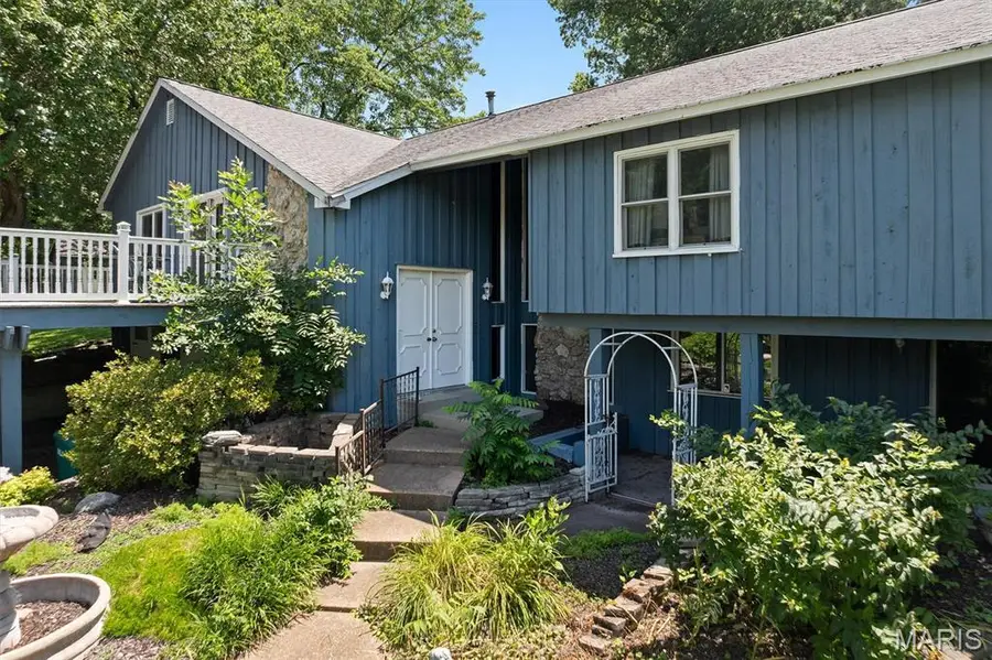 2740 Old Collinsville Road, Belleville, IL 62226 - #2