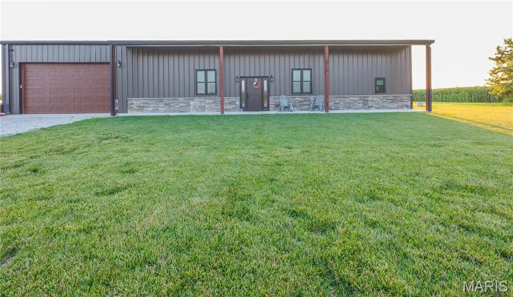 743 N 1100 Street, Shobonier, IL 62885 - #1