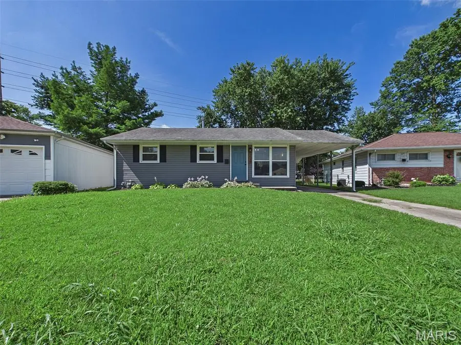 2729 Sunset Drive, Granite City, IL 62040 - #2