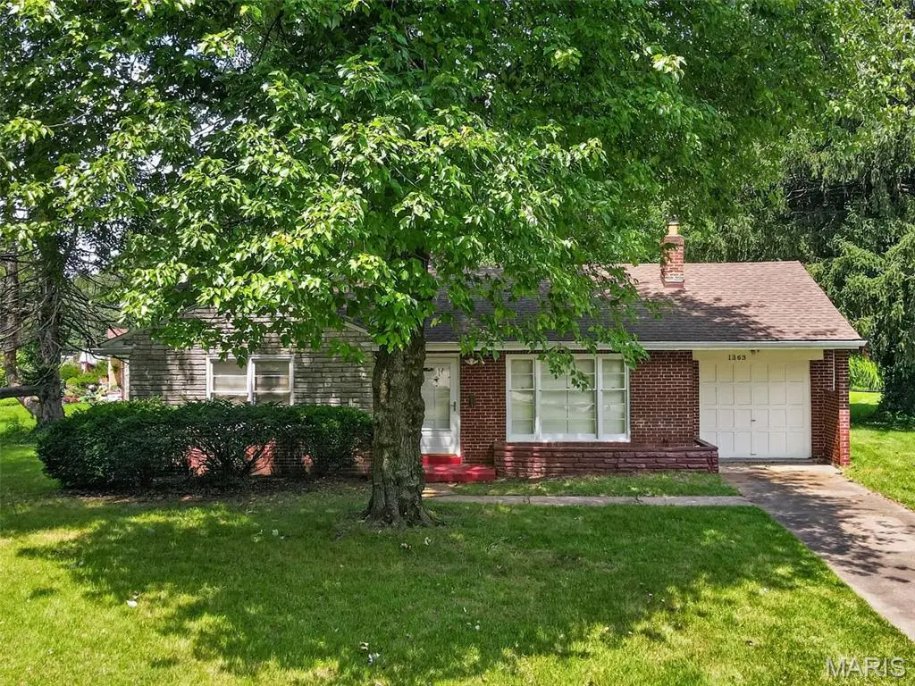 1363 Kroeger Drive, Dellwood, MO 63135 - #1