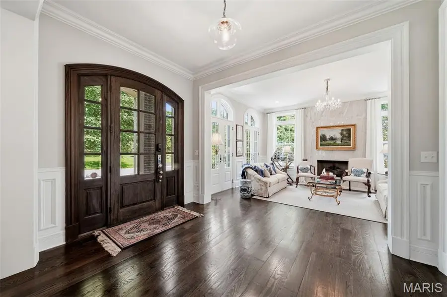 8300 Kingsbury Boulevard, Clayton, MO 63105 - #3