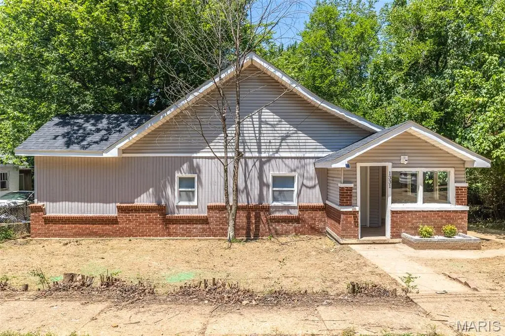 1331 Benton Street, Poplar Bluff, MO 63901 - #1
