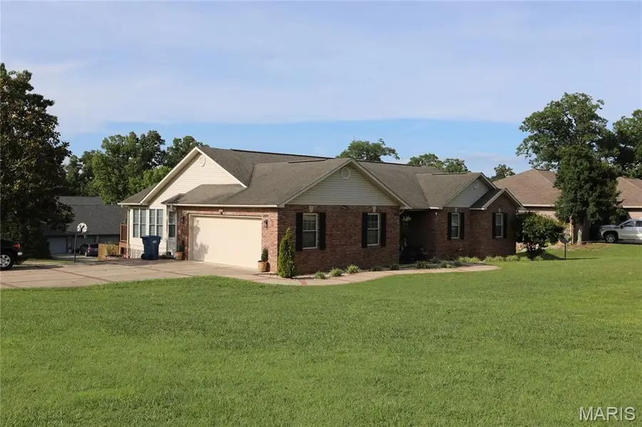 3553 Tanglewood Road, Poplar Bluff, MO 63901 - #3