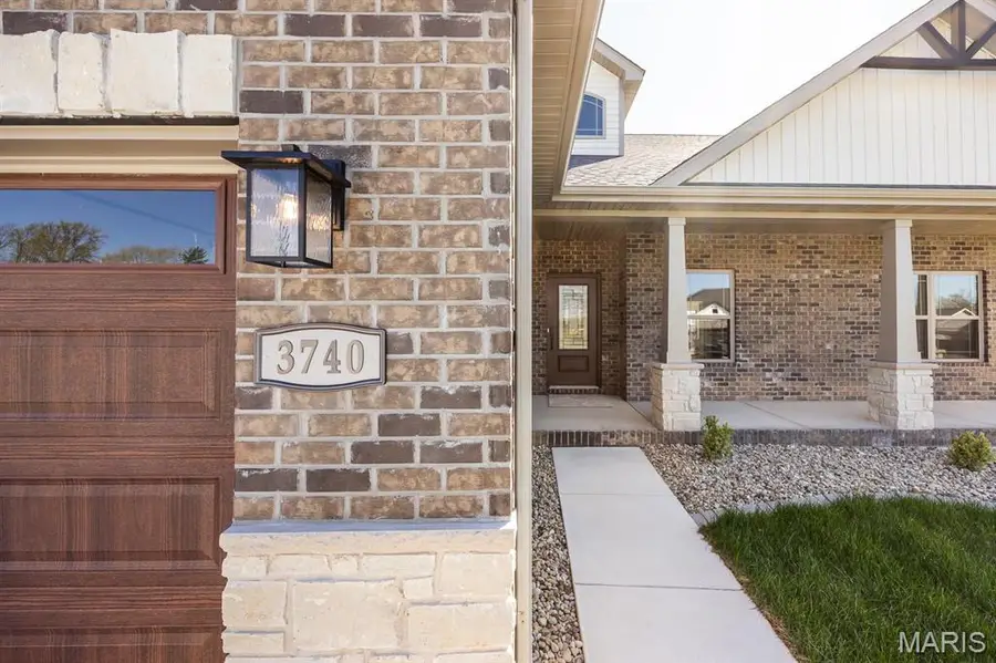 3740 Golfview Circle, Shiloh, IL 62221 - #3