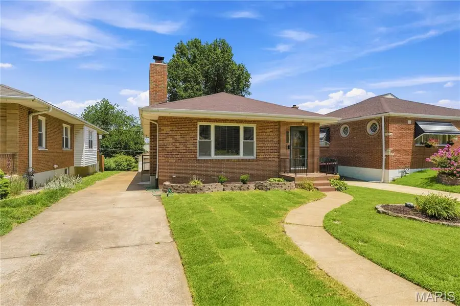 6639 Marquette Avenue, Saint Louis, MO 63139 - #3