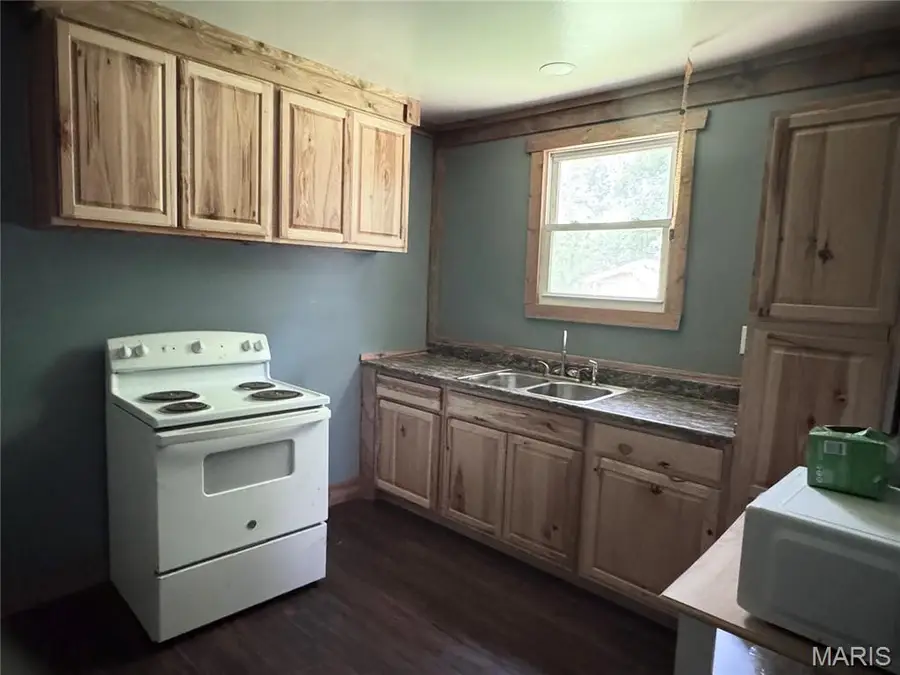1610 Fulton Avenue, Hannibal, MO 63401 - #2