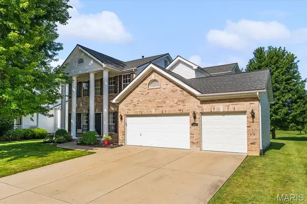 2845 Fairway Drive, Belleville, IL 62220