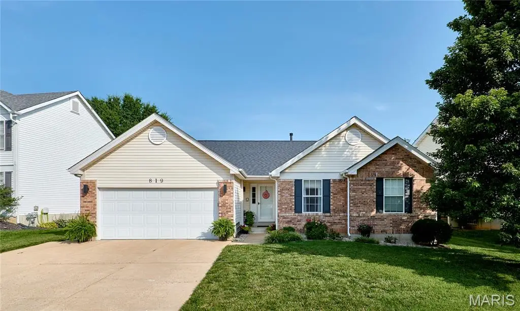 819 Spring Crest Drive, Fenton, MO 63026 - #1