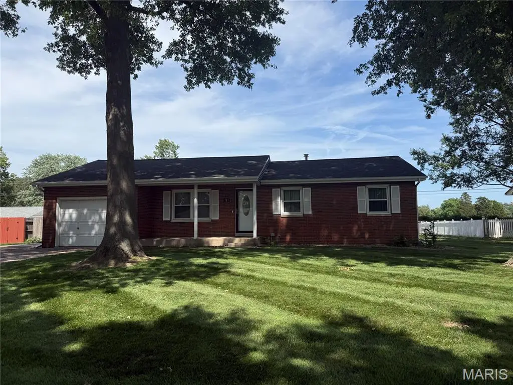 113 Whispering Oaks Drive, Bethalto, IL 62010 - #1