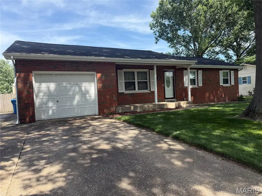 113 Whispering Oaks Drive, Bethalto, IL 62010 - #3