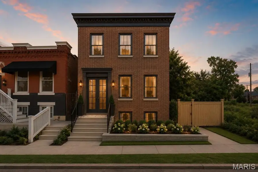 4611 Natural Bridge Avenue, Saint Louis, MO 63115 - #2