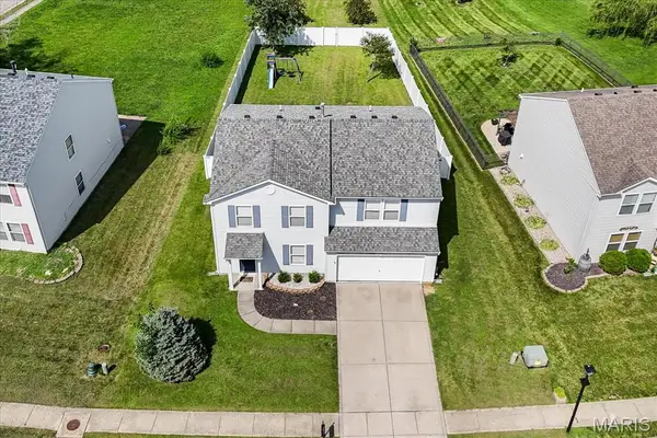 208 River Laurel Drive, Belleville, IL 62220