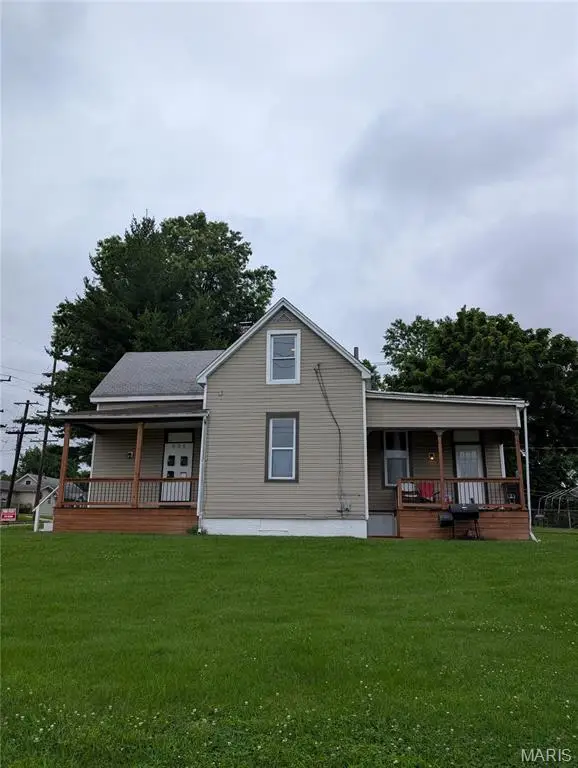 506 N 17th Street, Belleville, IL 62226 - #1