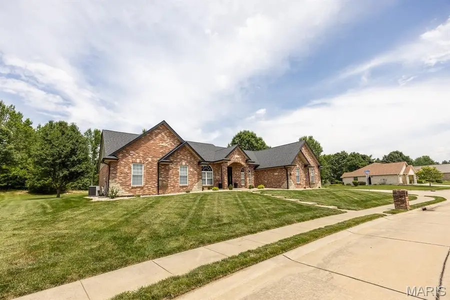 1822 Riviera Lane, O Fallon, IL 62269 - #2