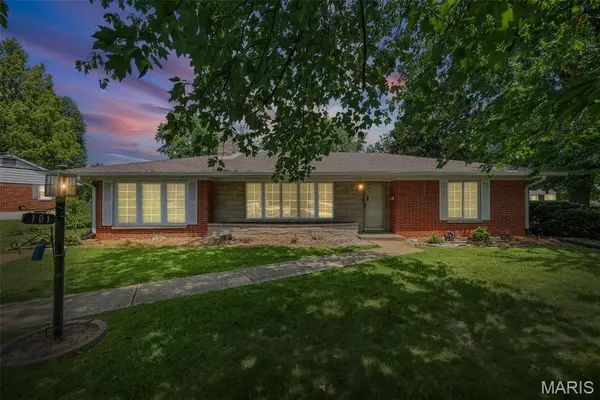 101 Clearview Drive, Belleville, IL 62223