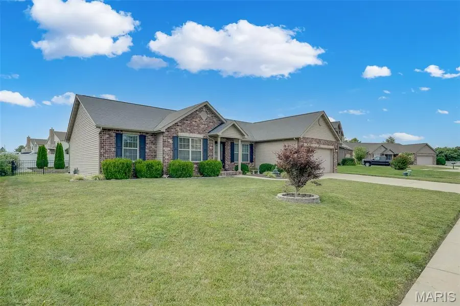 1441 Arley Hill Drive, Swansea, IL 62269 - #2