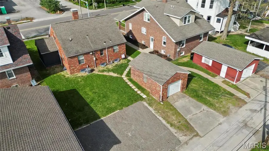2121 W Main Street, Belleville, IL 62226 - #2
