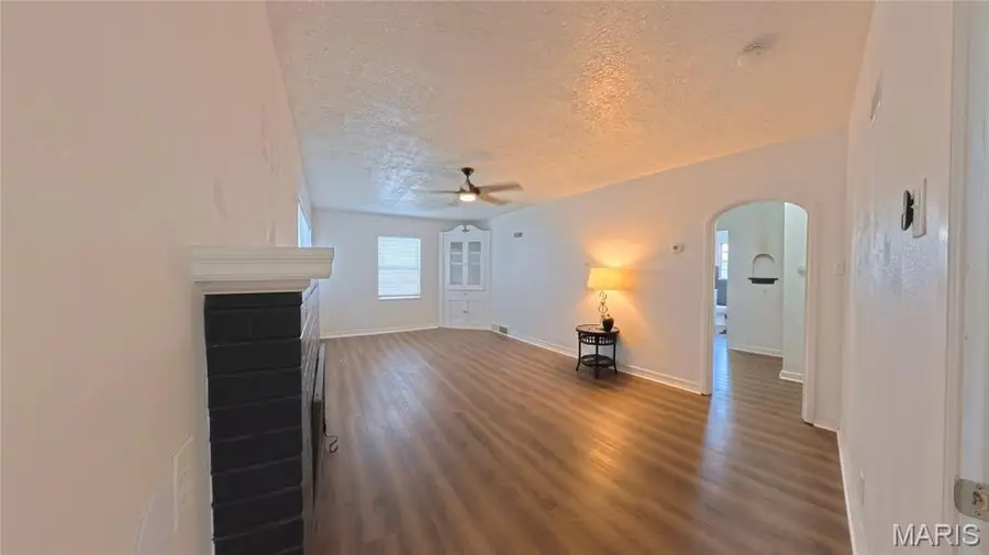 2121 W Main Street, Belleville, IL 62226 - #3