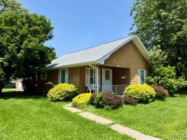 501 E Us Highway 54, Vandalia, MO 63382 - #1