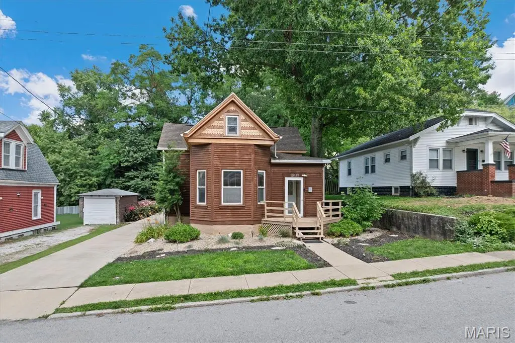 1809 Clawson Street, Alton, IL 62002 - #1