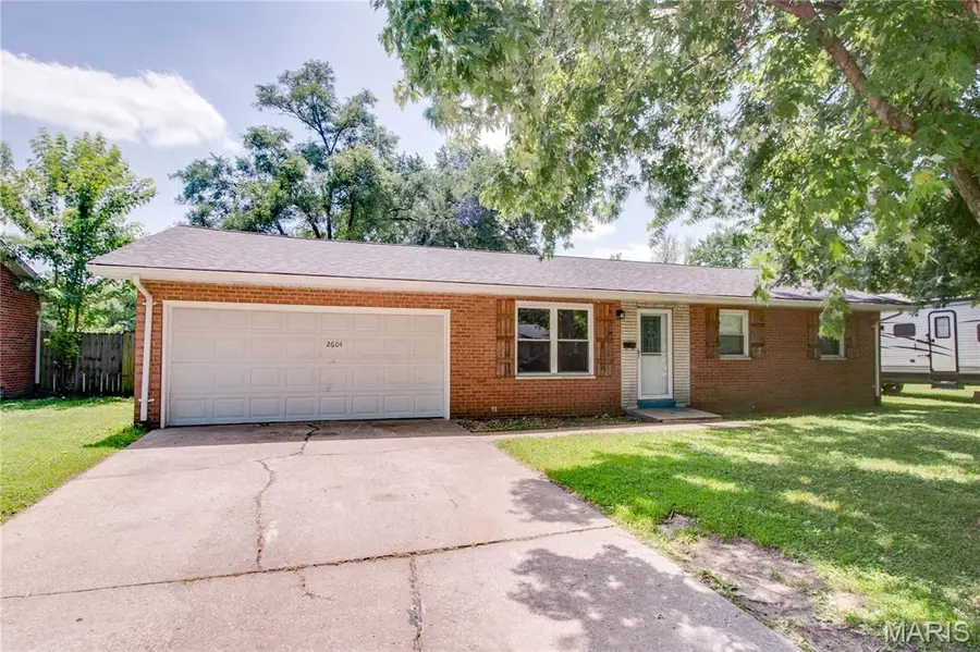2604 Angela Drive, Granite City, IL 62040 - #3