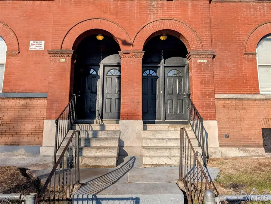 3743 Wisconsin Avenue, Saint Louis, MO 63118 - #3