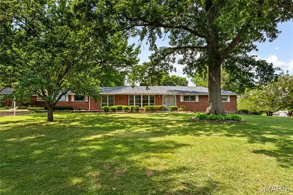 41 Harneywold Drive, Ferguson, MO 63136