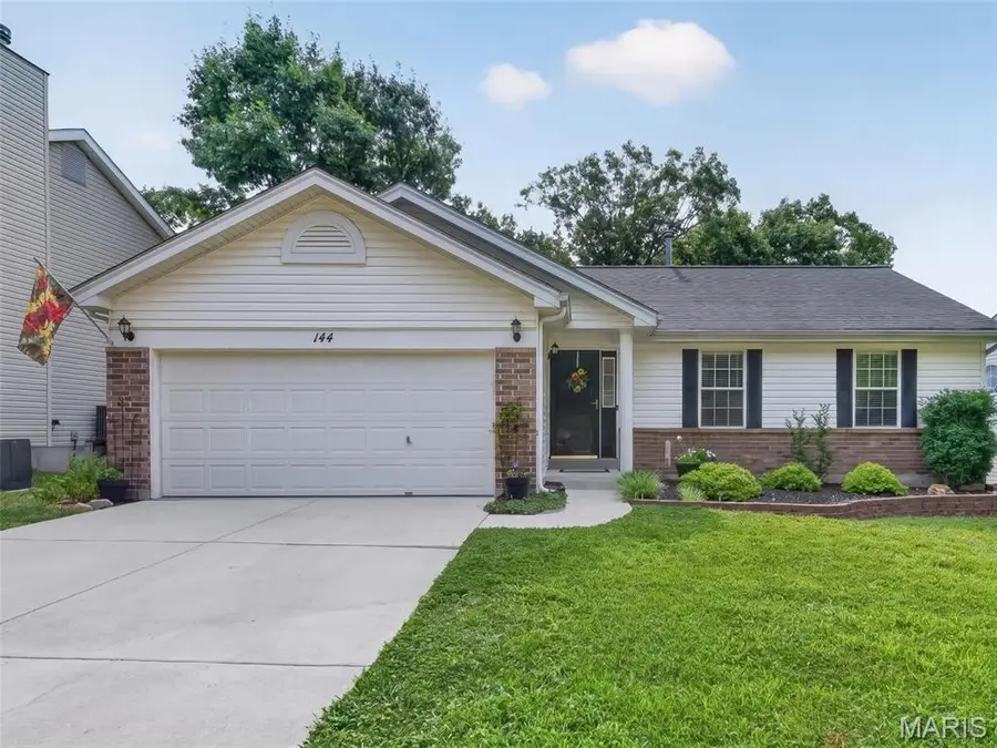 144 Hunters Green Lane, Eureka, MO 63025 - #2
