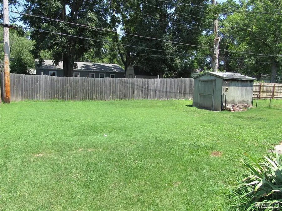 1123 Saint Benedict Drive, East Saint Louis, IL 62206 - #3