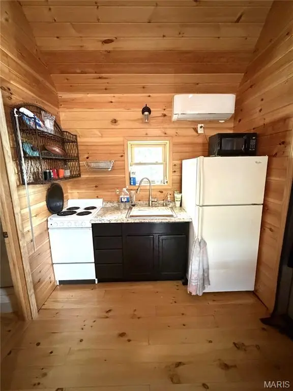 25952 State Highway 19, Eminence, MO 65466 - #3