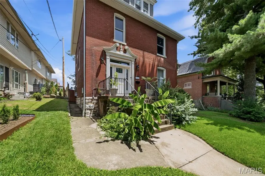 2010 Forest Avenue, Saint Louis, MO 63139 - #3