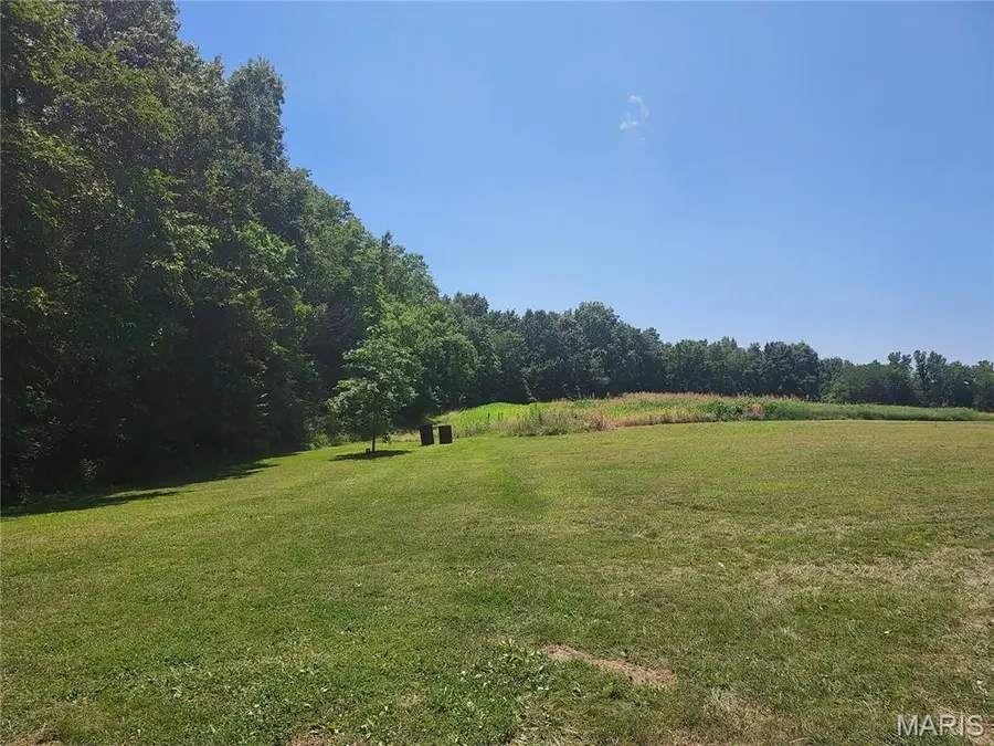 440 Prairie Lane, Greenville, IL 62246 - #3