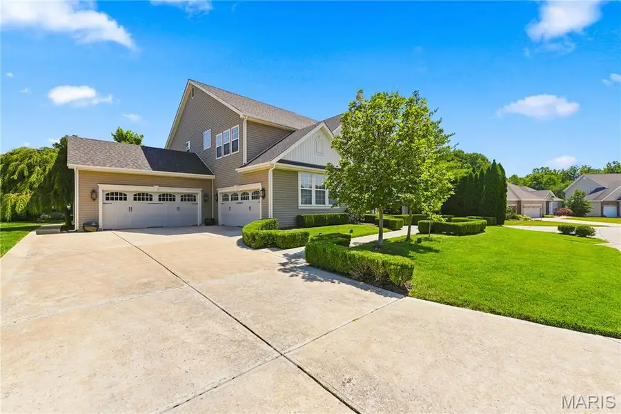 5500 Wooded Creek Drive, Ofallon, MO 63304 - #2