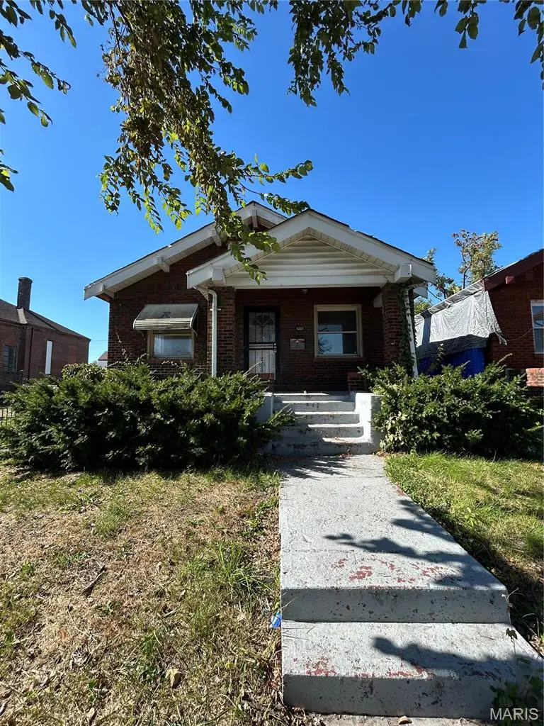 4213 N Newstead Avenue, Saint Louis, MO 63115 - #2
