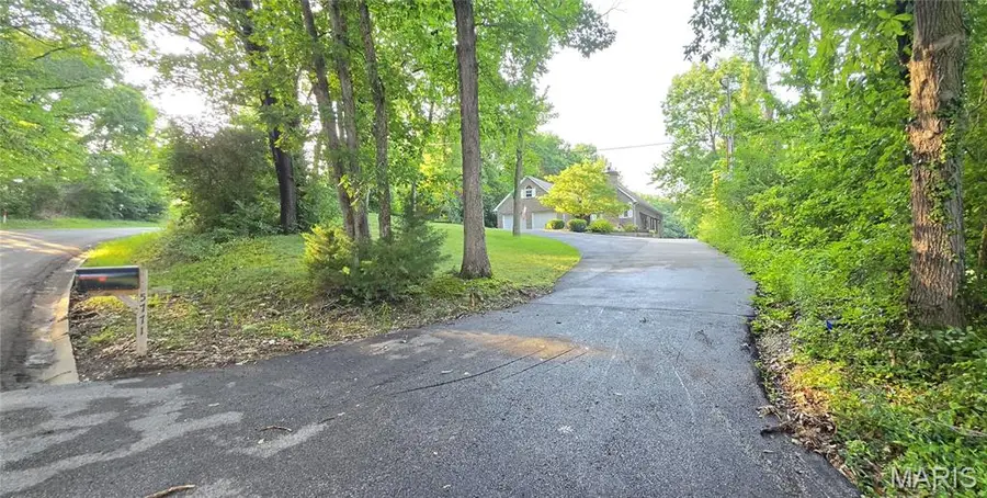 5771 Old Keebler Road, Collinsville, IL 62234 - #2