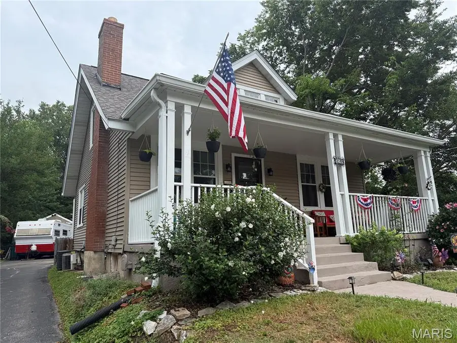 329 Stark Court, Webster Groves, MO 63119 - #2