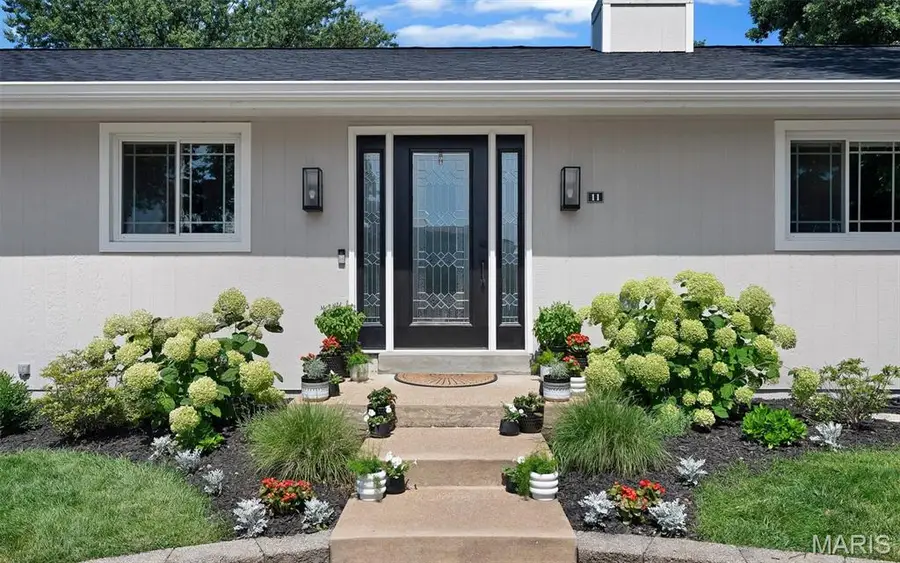11 Rue Grand Drive, Lake Saint Louis, MO 63367 - #3