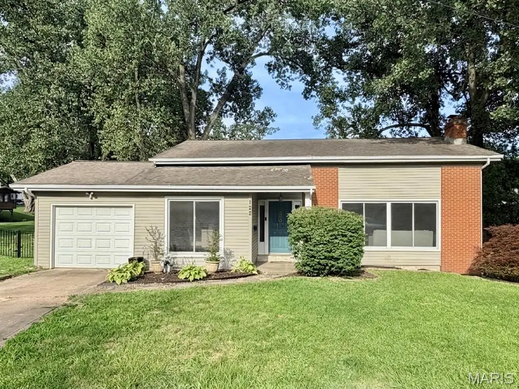122 Westridge Court, Collinsville, IL 62234 - #1