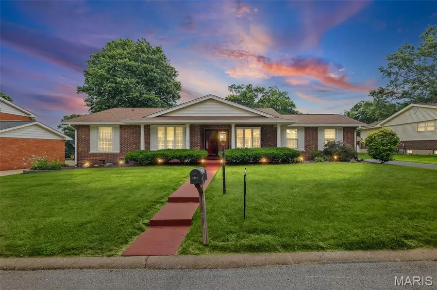 5303 River Aire Drive, Godfrey, IL 62035 - #2