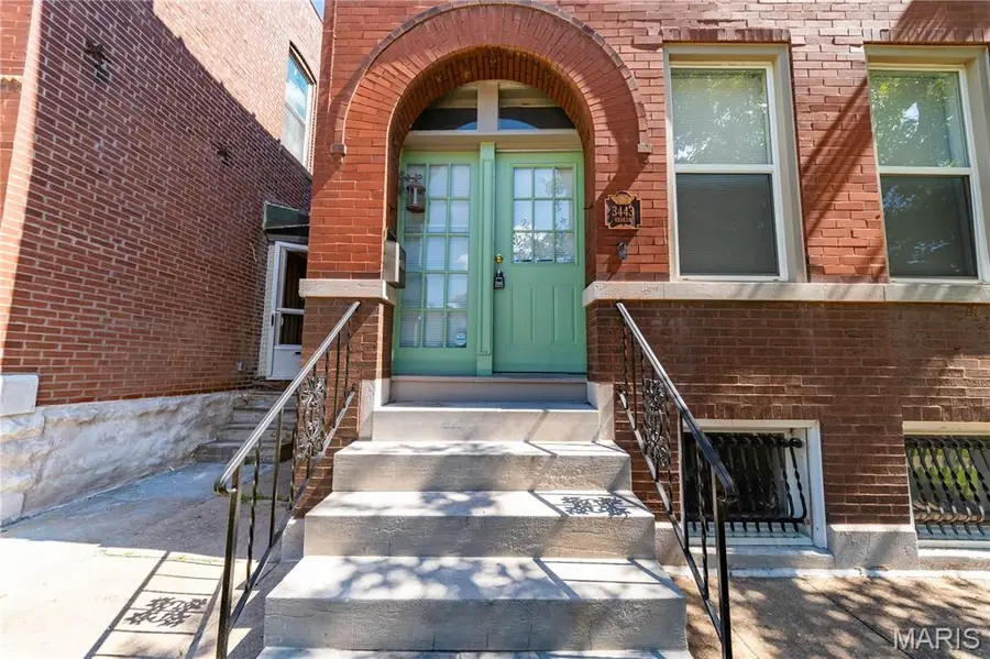 3443 Keokuk Street, Saint Louis, MO 63118 - #2
