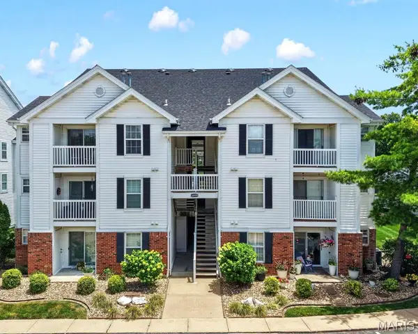 16559 Victoria Crossing Drive #A, Wildwood, MO 63040
