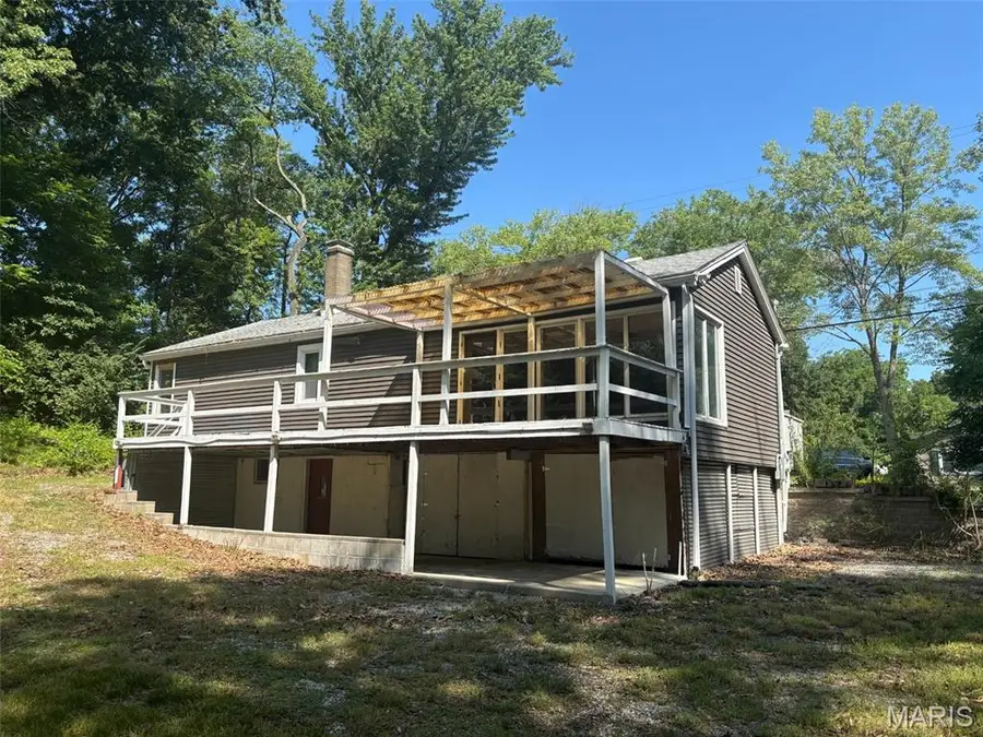912 S 11th Street, Belleville, IL 62226 - #2