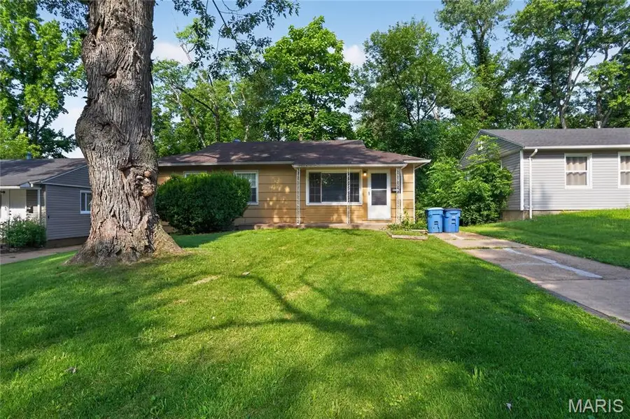 9713 Medford Drive, Saint Louis, MO 63136 - #3
